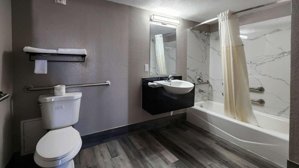 Motel 6 Houston, TX - Medical Center - NRG Stadium Image 14