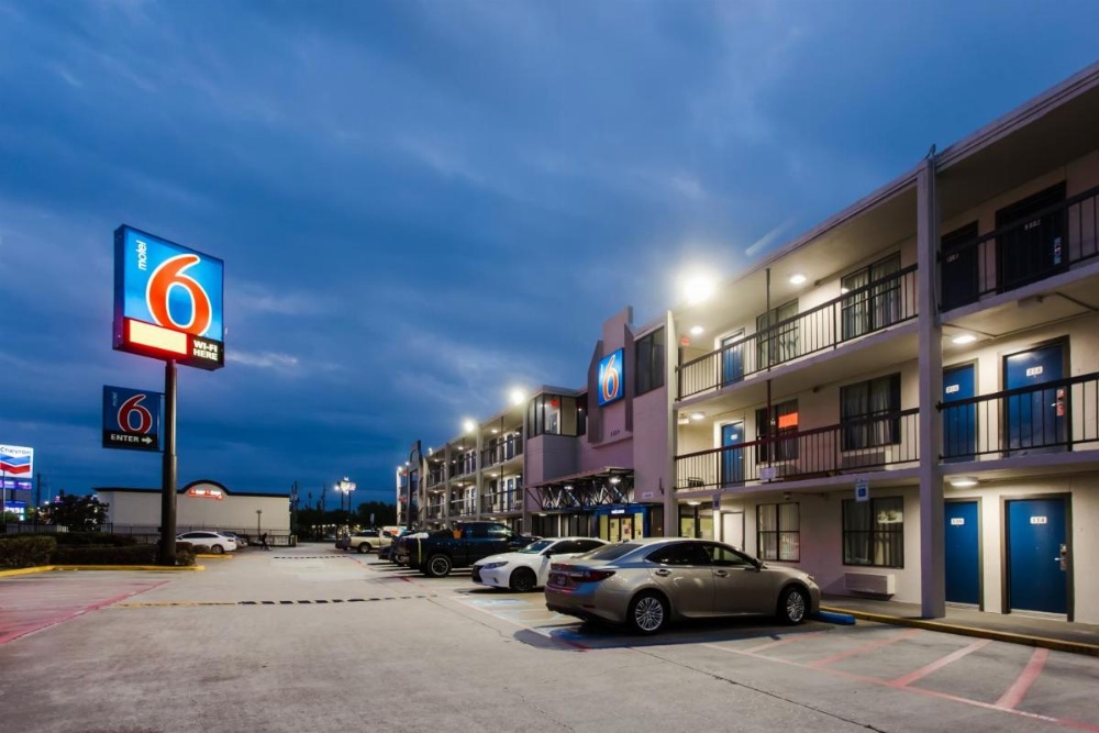 Motel 6 Houston, TX - Medical Center - NRG Stadium Image 19