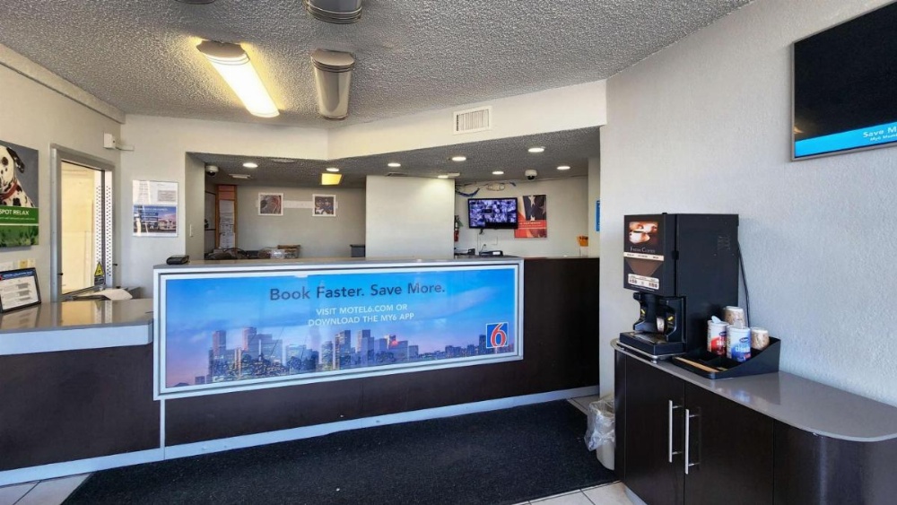 Motel 6 Houston, TX - Medical Center - NRG Stadium Image 25
